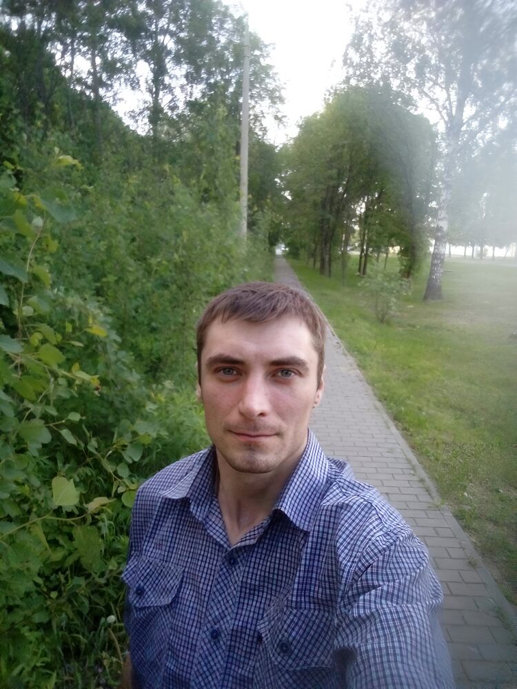  51119855  Artem, 36 ,    