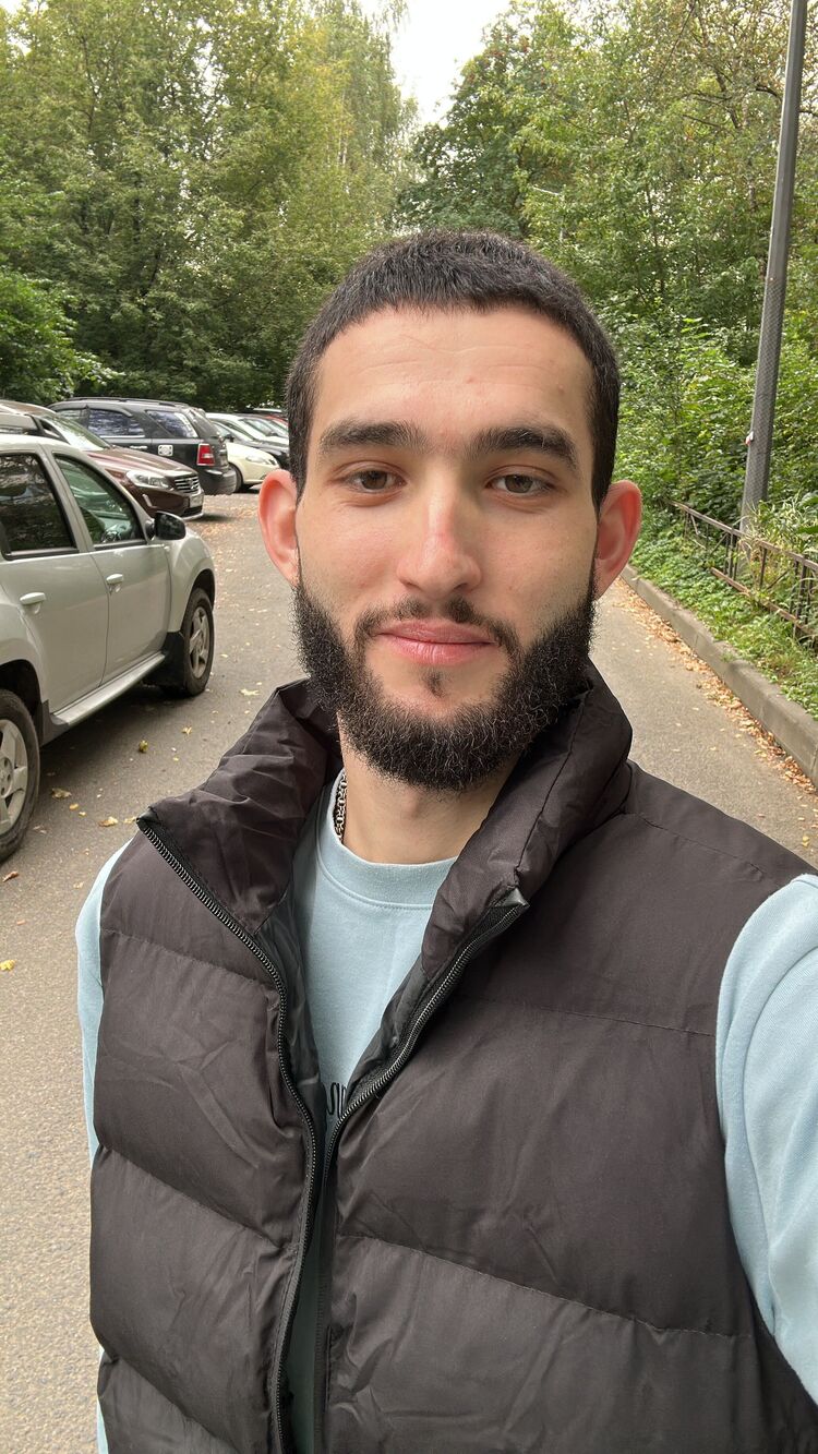  53703495  , 24 ,    -