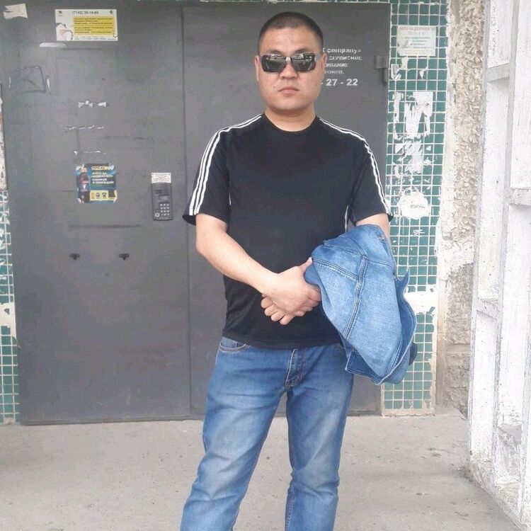  ,   Max, 42 ,   ,   , c 