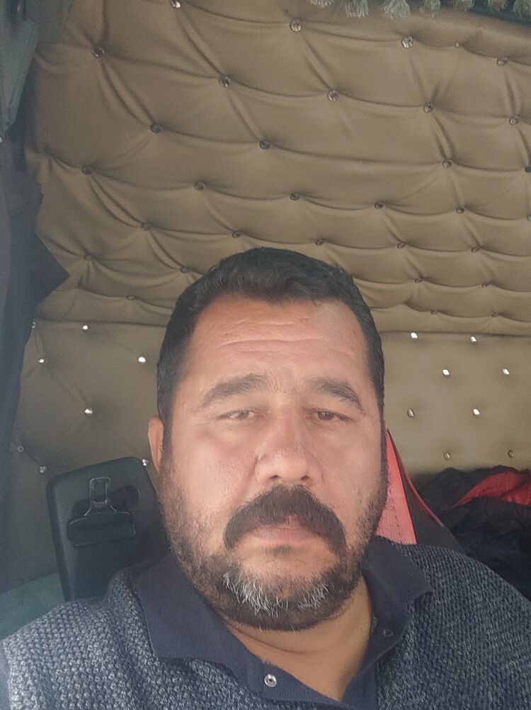  48661445  Murat, 49 ,    