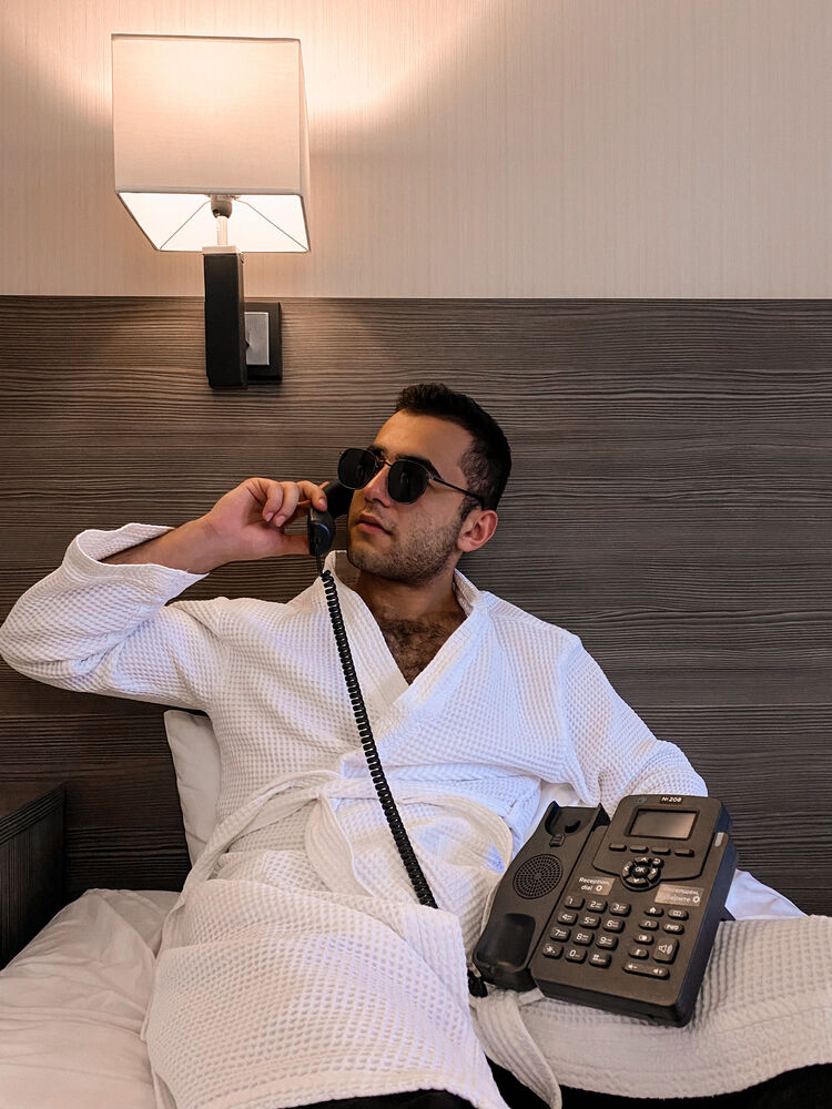  ,   Ruslan, 26 ,   ,   