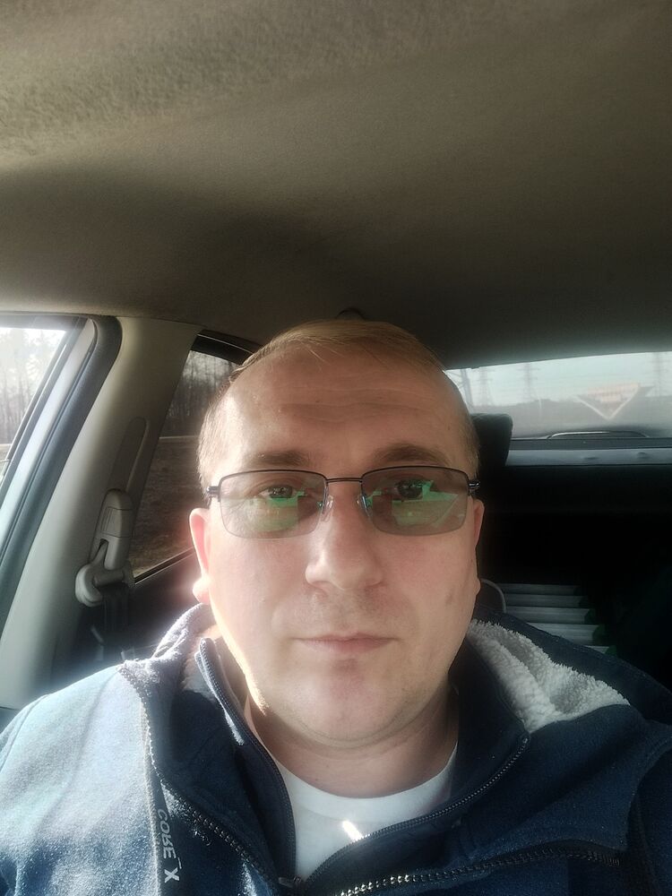  ,   Sergey, 41 ,   c 