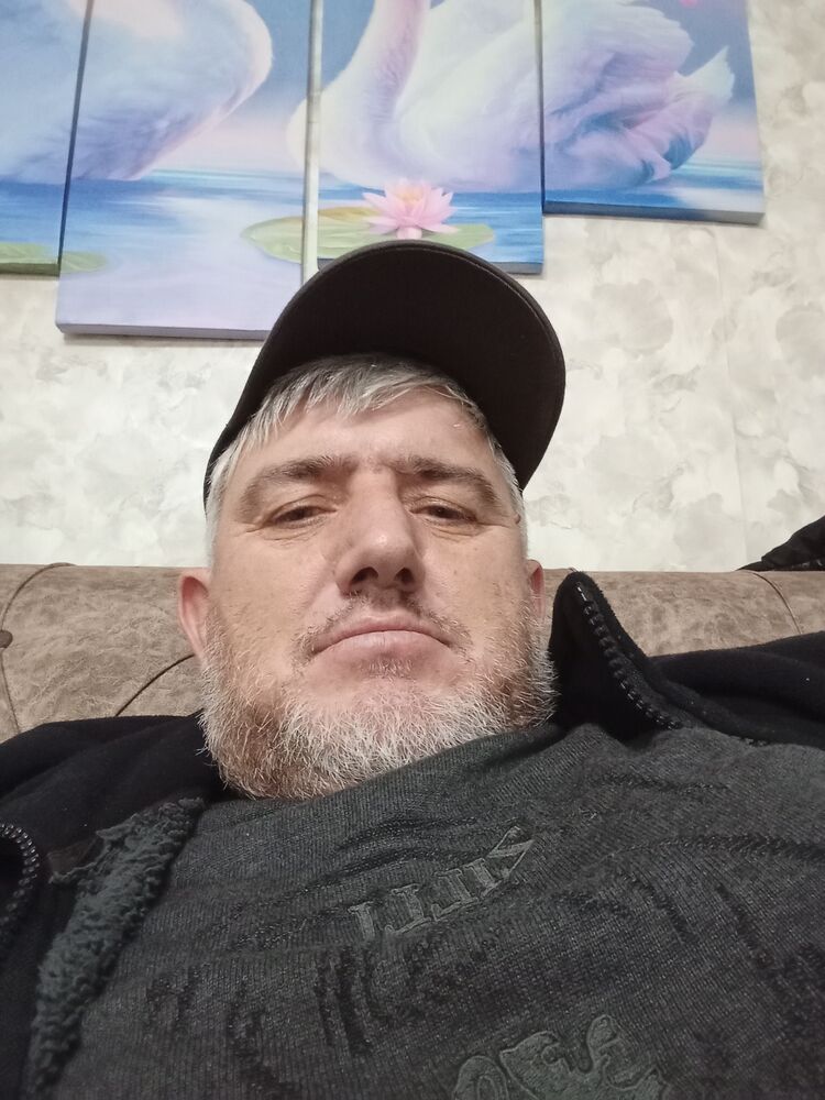  49040425  , 43 ,    