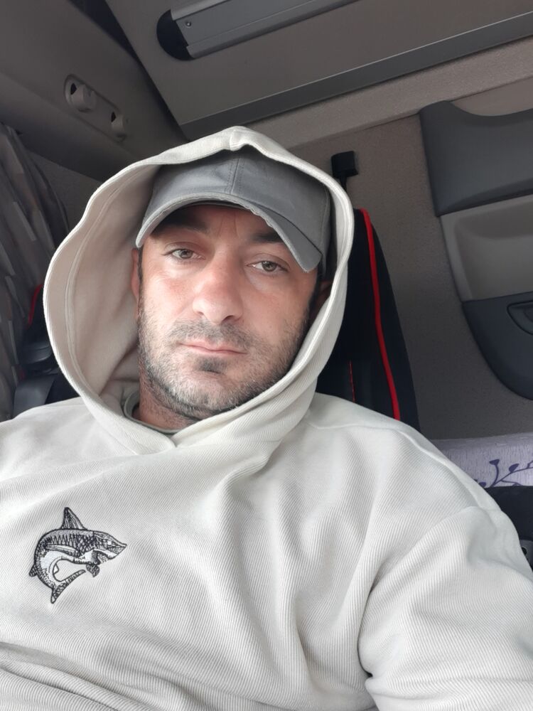  35055715  , 39 ,    