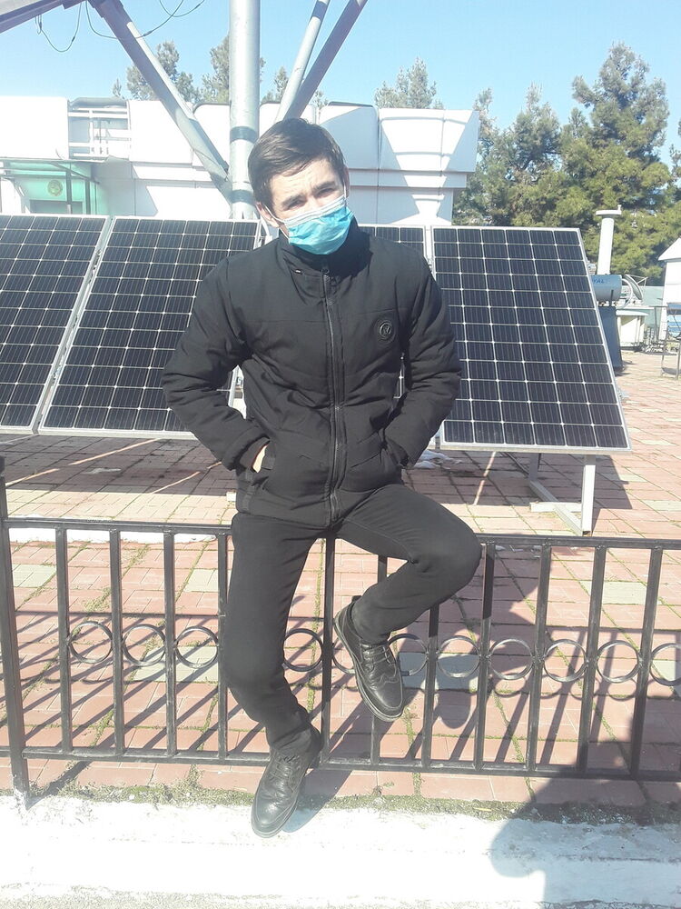  ,   Diyor, 25 ,   ,   