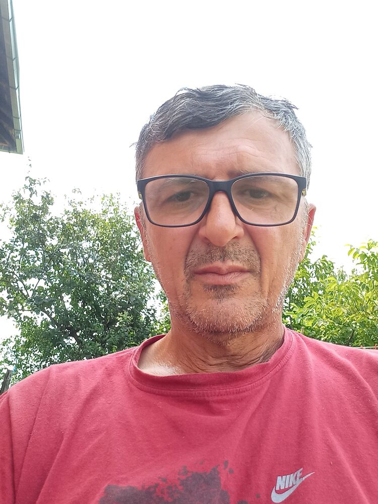  36945085  , 46 ,    -