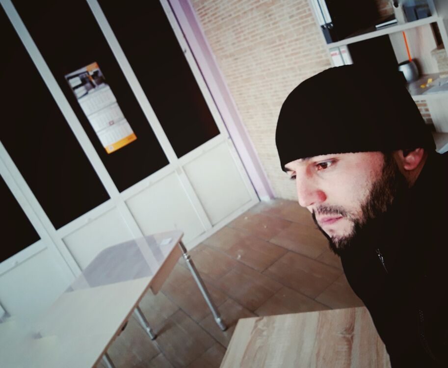  18293665  Muslim, 35 ,    