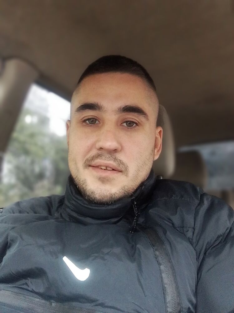  46152635  , 34 ,    