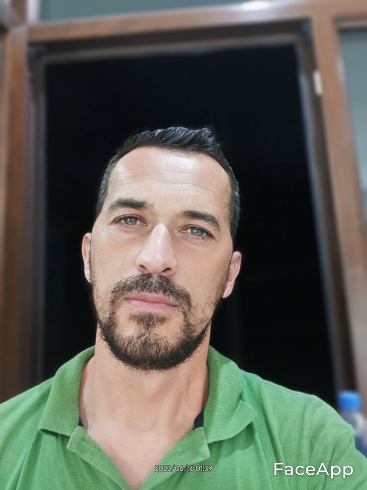  35276425  Xayrish, 39 ,    