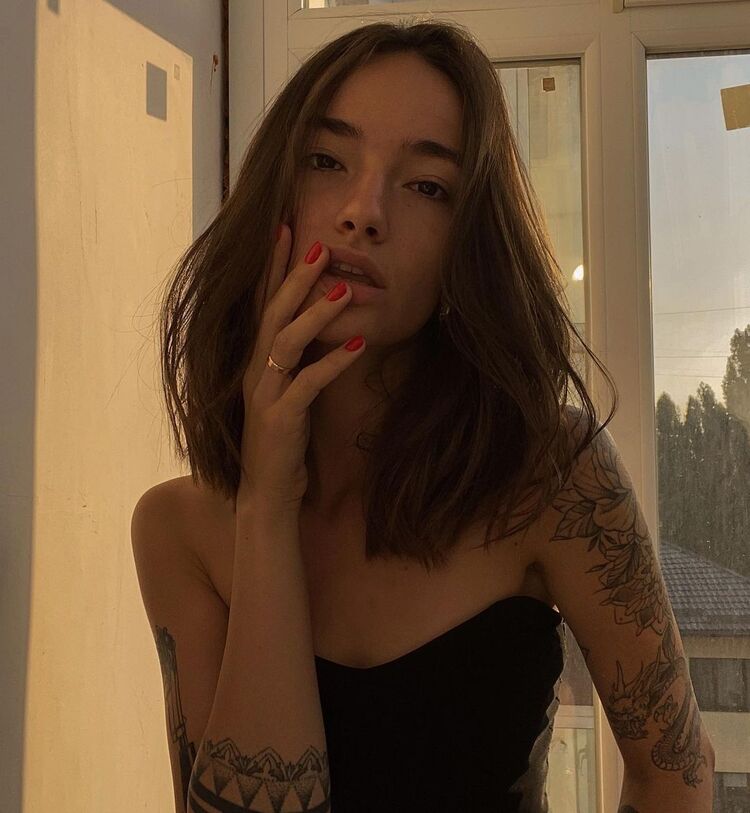  43341875  Veronica, 29 ,    