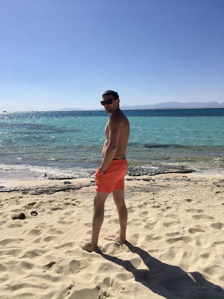  49530315  , 42 ,    -