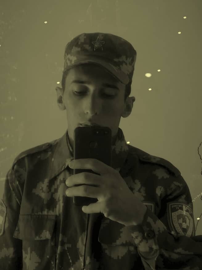  31580715  , 28 ,    -