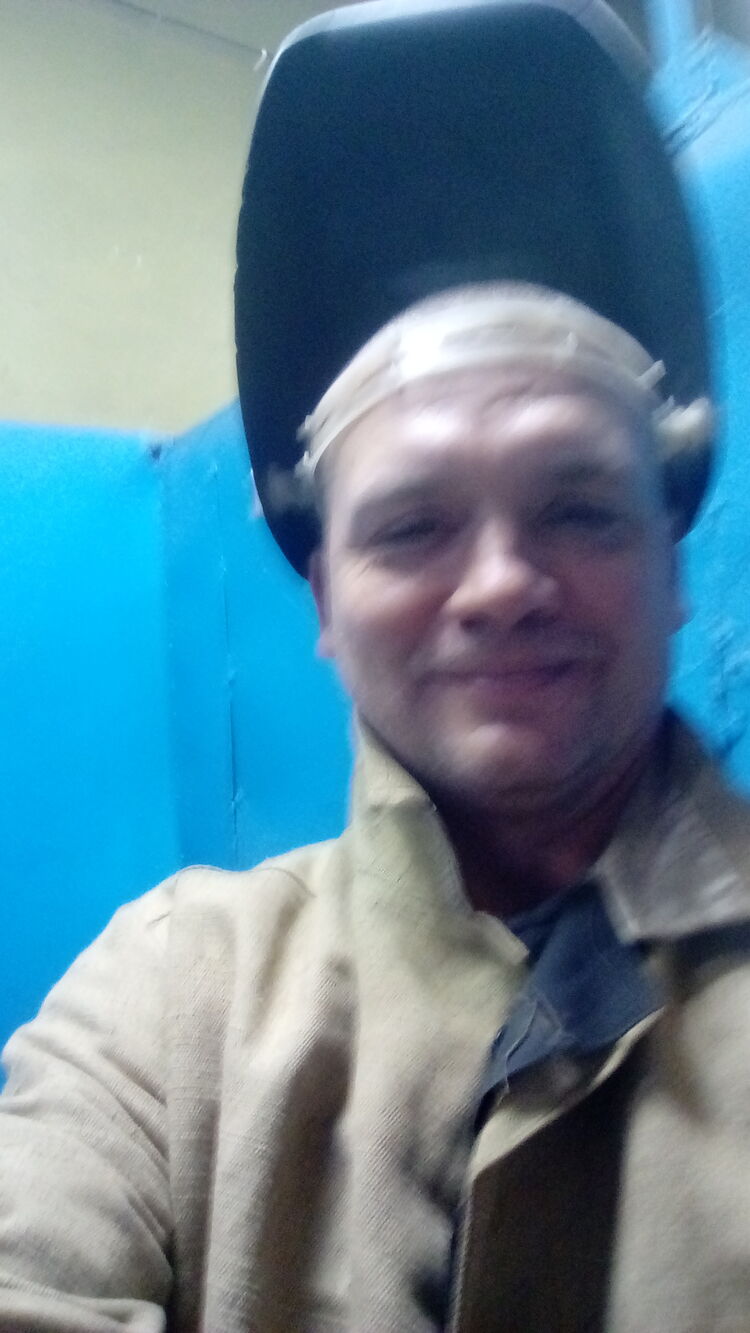  53058825  , 51 ,    