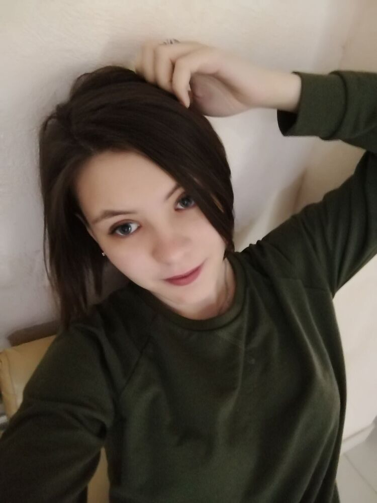  54507535  Jeni, 22 ,    