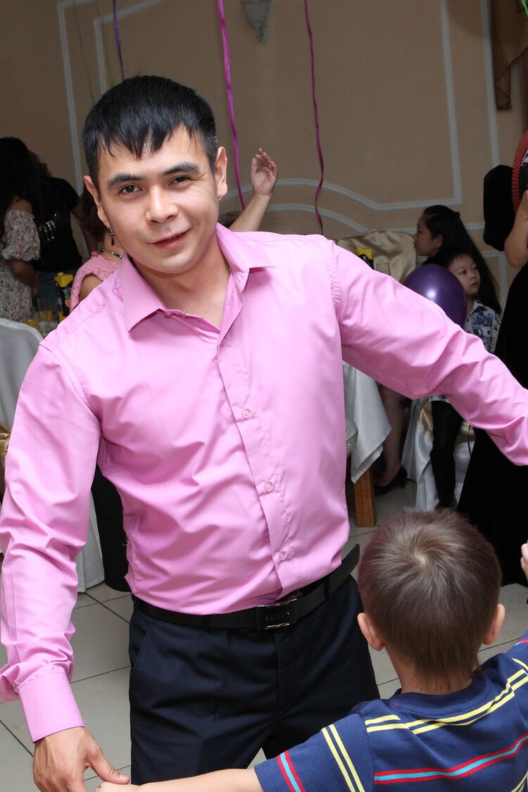  ,   Maksimus, 38 ,   