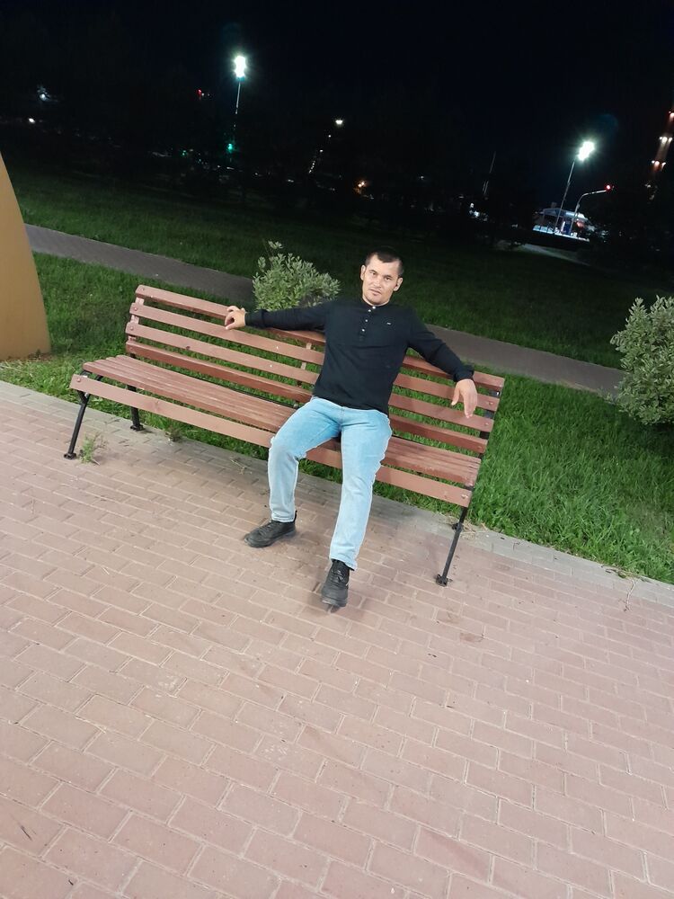  28537375  Aziz, 34 ,    