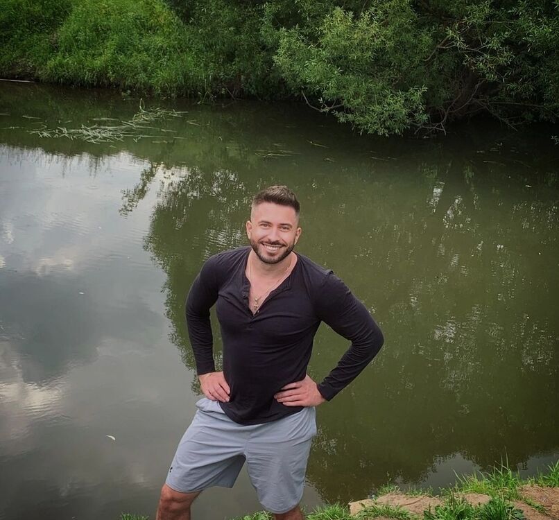  ,   Alex, 33 ,   ,   