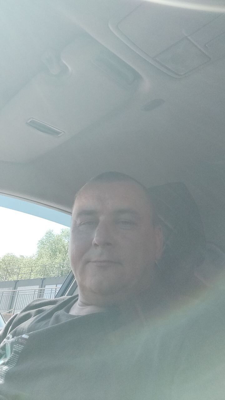  51782245  , 40 ,    
