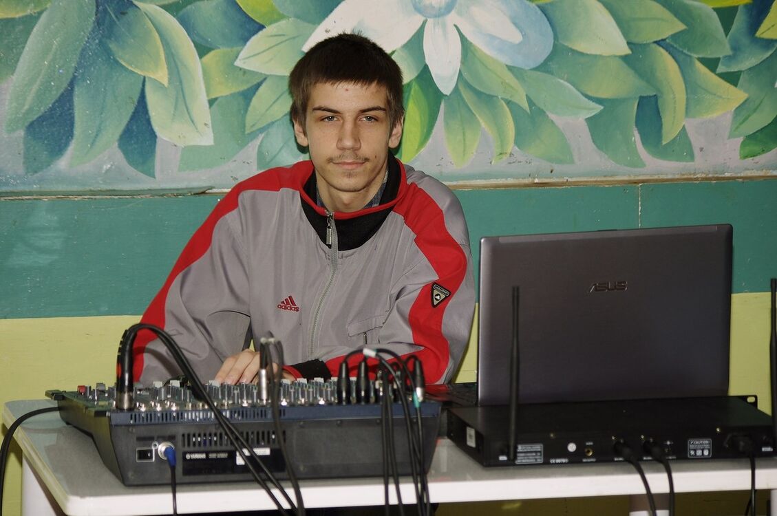  6593825  Shiroe, 28 ,    -