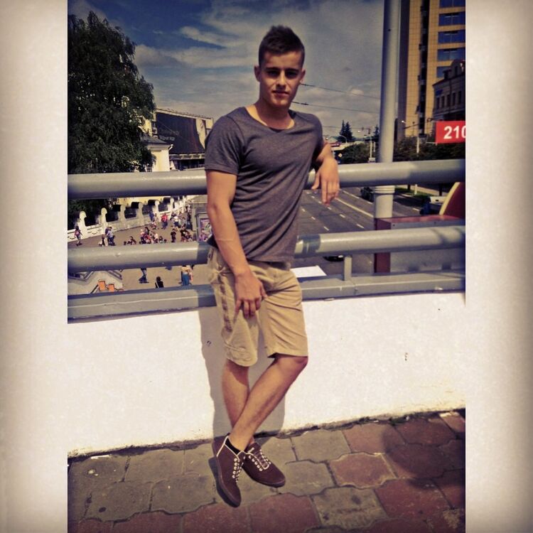  4613635  LittleBoy, 30 ,    
