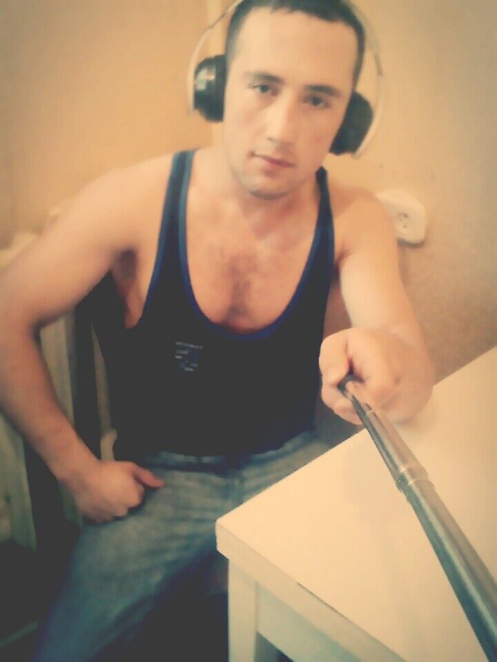   ,   Dima, 32 ,   