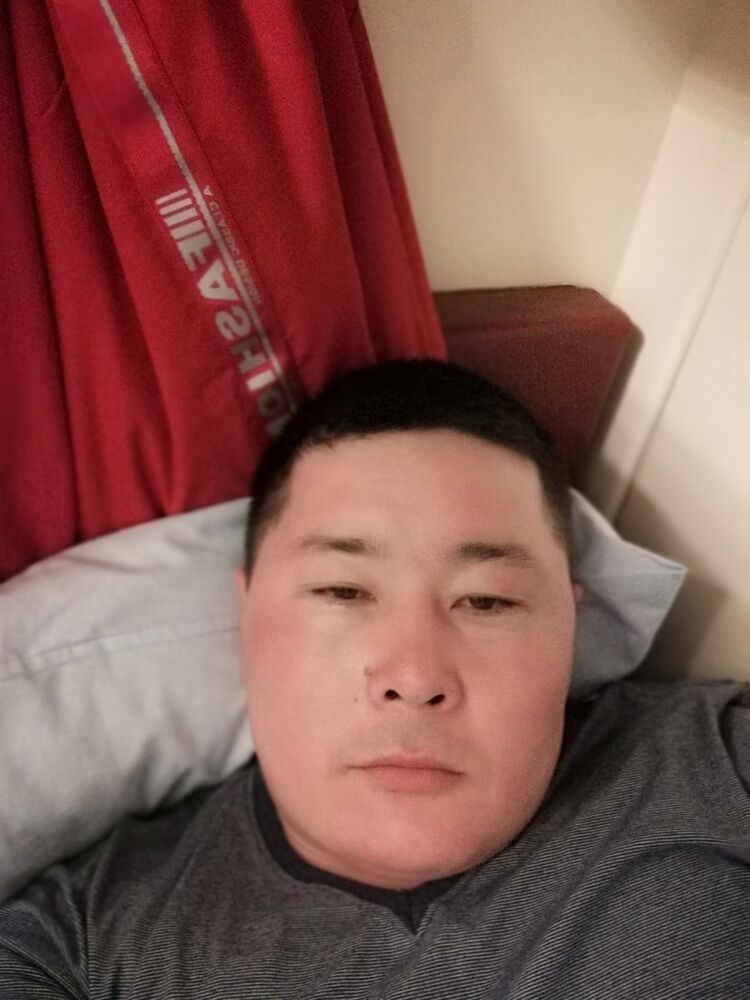 ���� 19352935 ������� ����, 38 ���, ���� ���������� � �������������