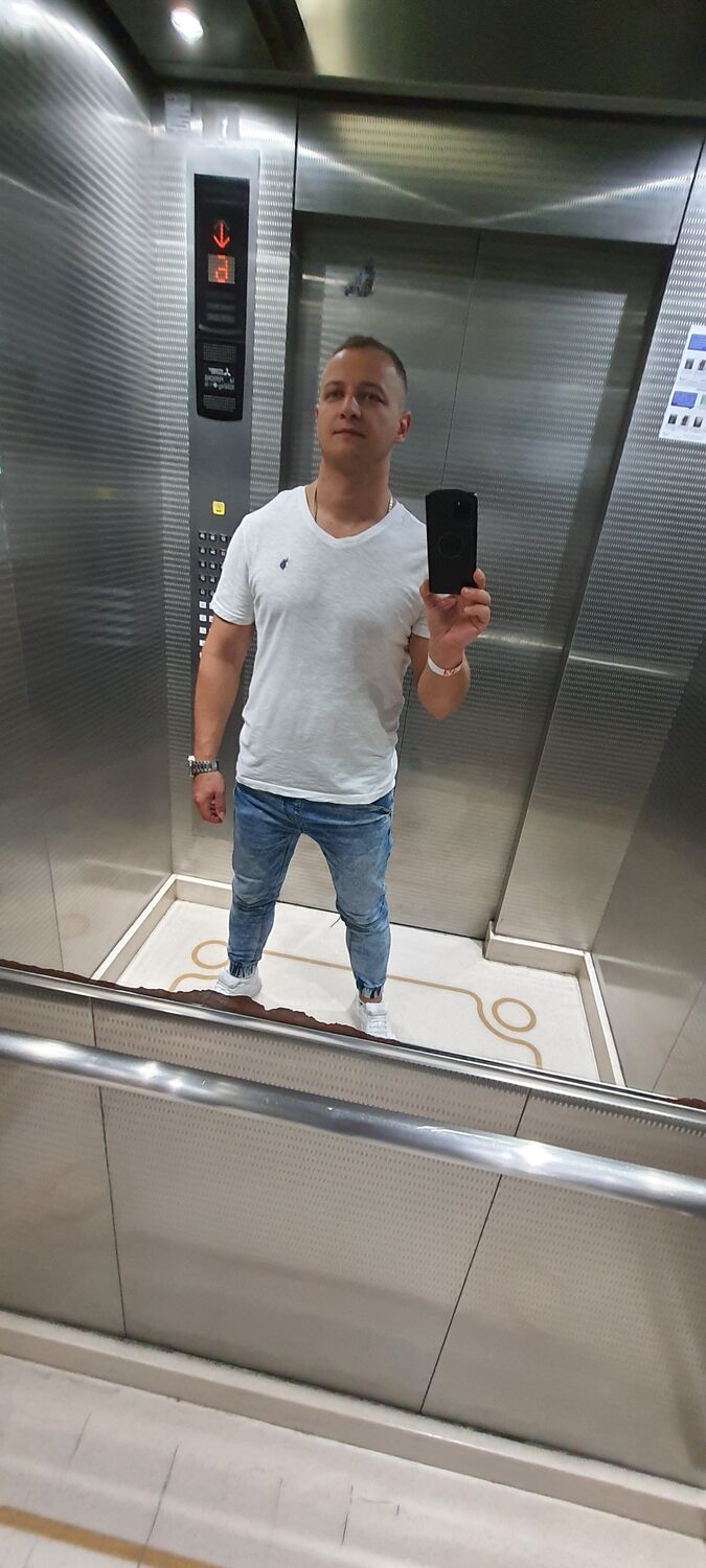  38026915  , 37 ,    