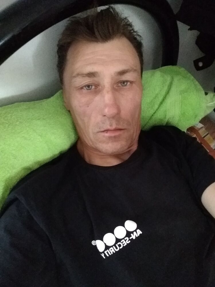  37853165  , 44 ,    