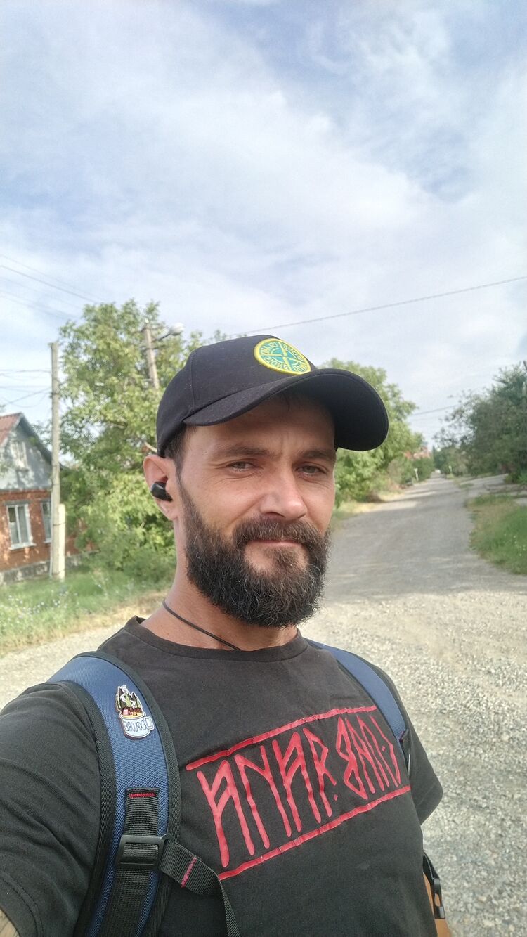  46370875  , 39 ,    