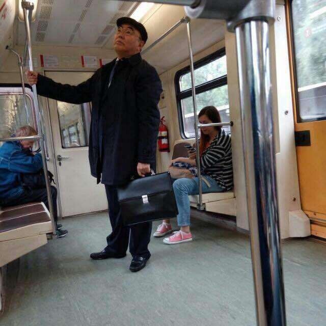  -,   , 44 ,   