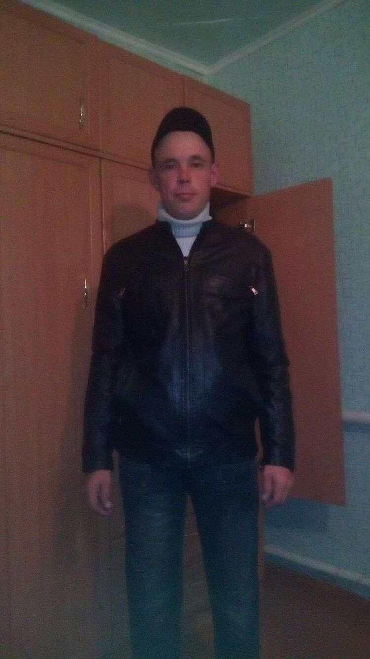  46257045  , 40 ,    