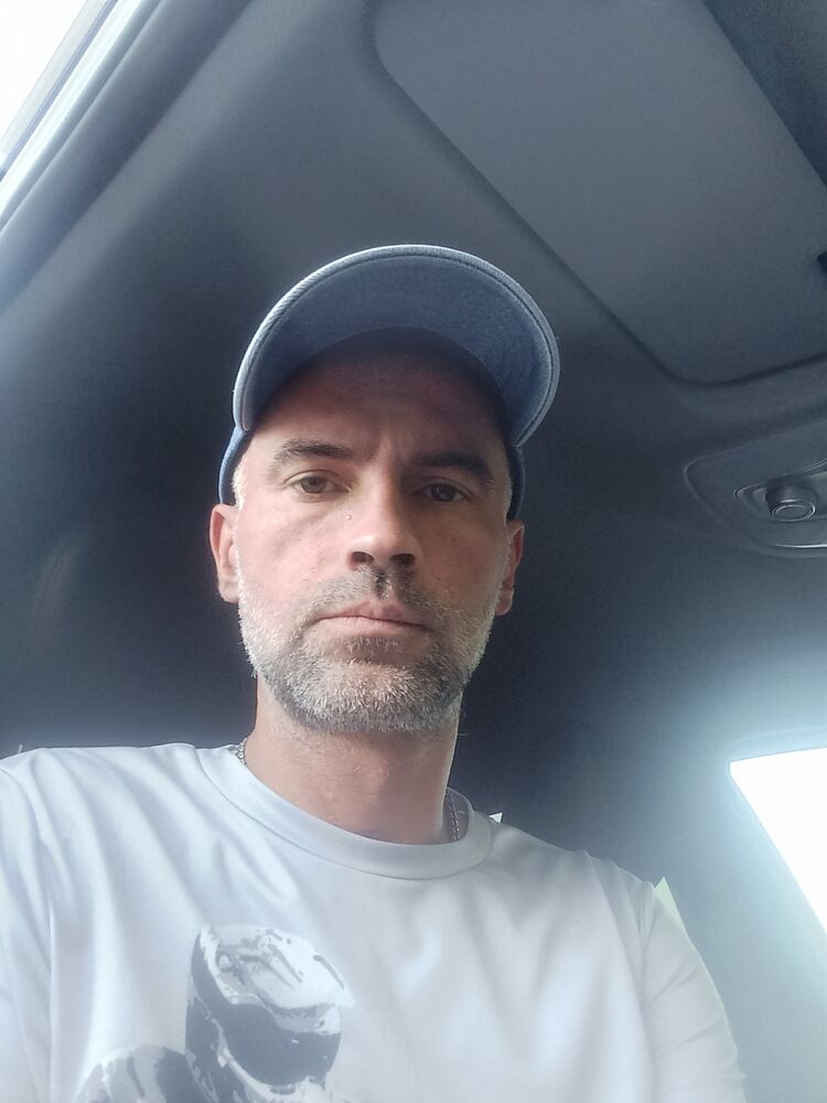  52443075  , 42 ,    