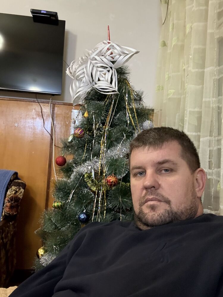  49016845  , 41 ,    --