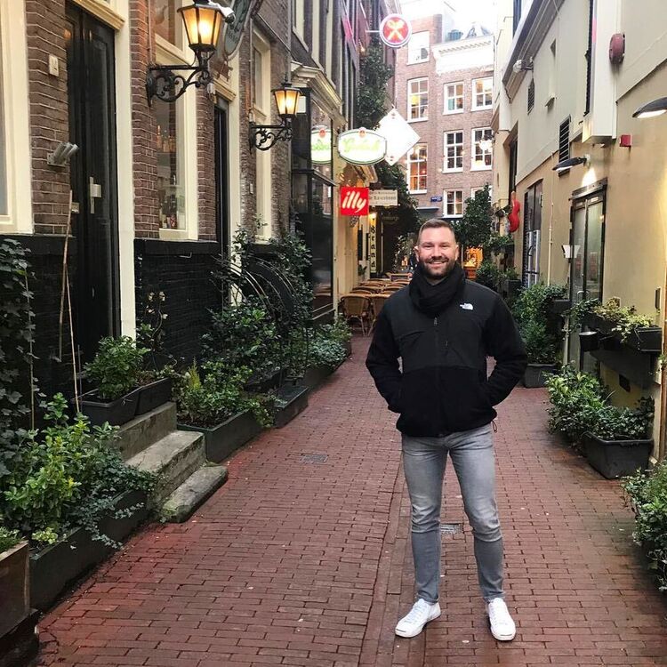  ,   Maksim, 36 ,   ,   