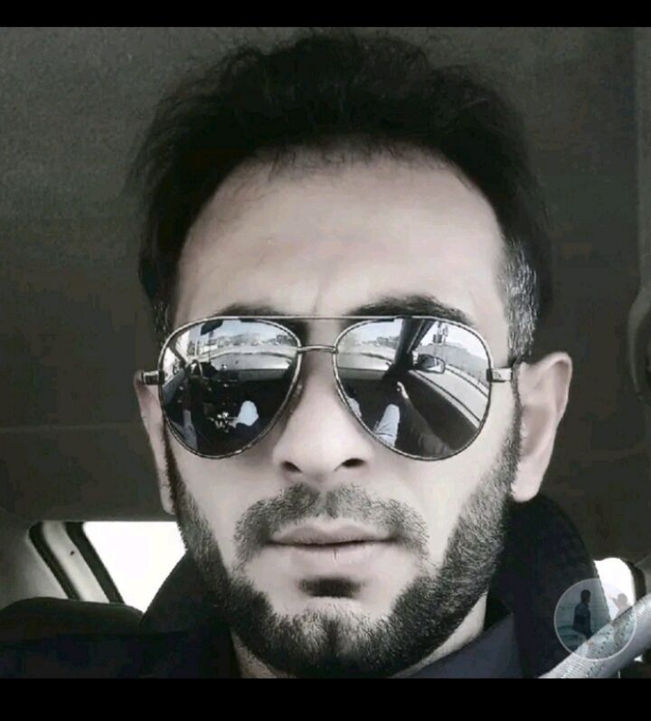  44978635  Emin, 30 ,    
