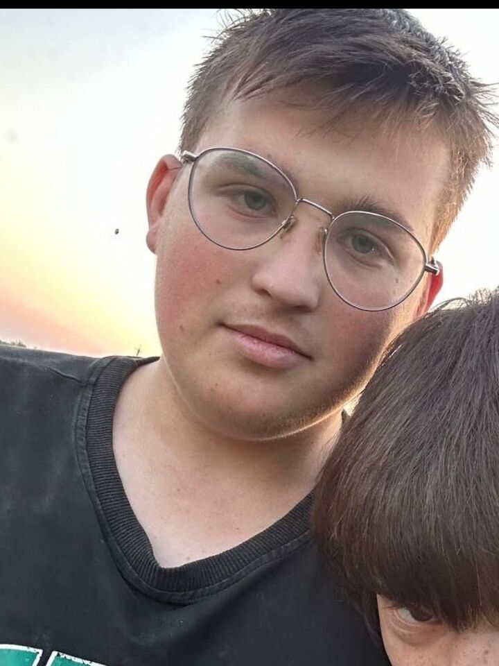 ���� 49741975 ����� Ҹ��, 19 ���, ���� ���������� � ������