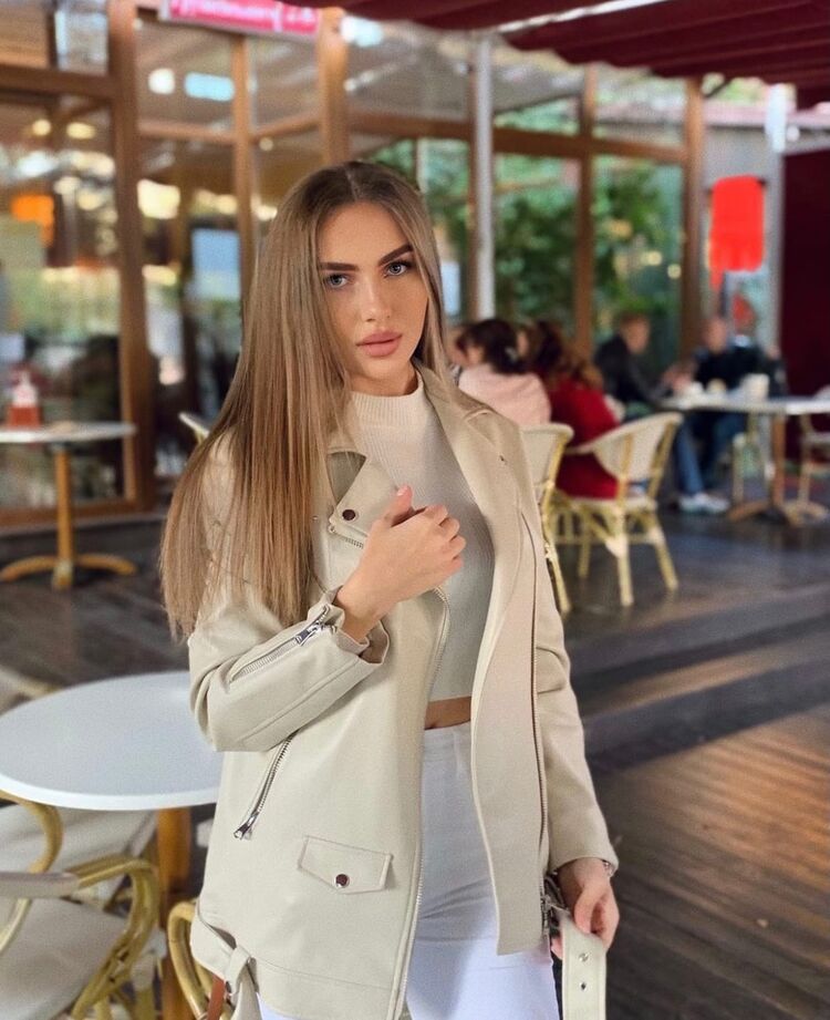 ���� 24122745 ������� Vialetta, 26 ���, ���� ���������� � �����-����������