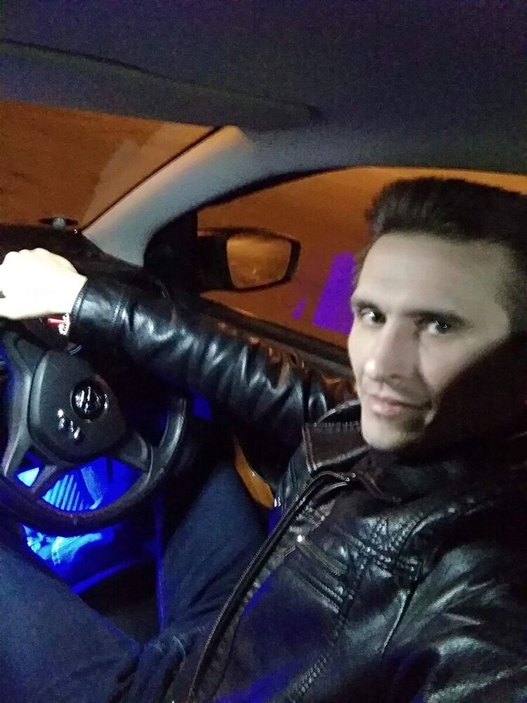  ,   Vitaly, 43 ,   ,   , c 