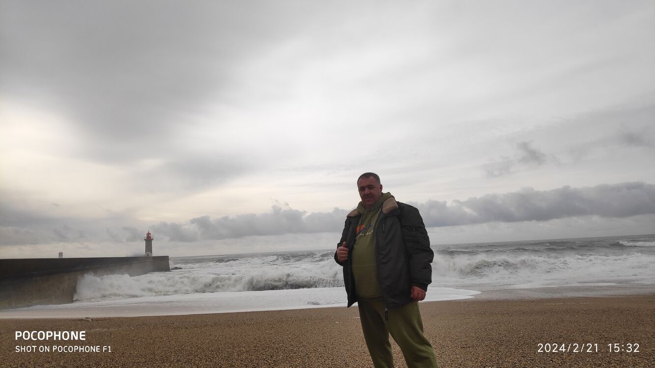  ,   Biologius, 61 ,   , 