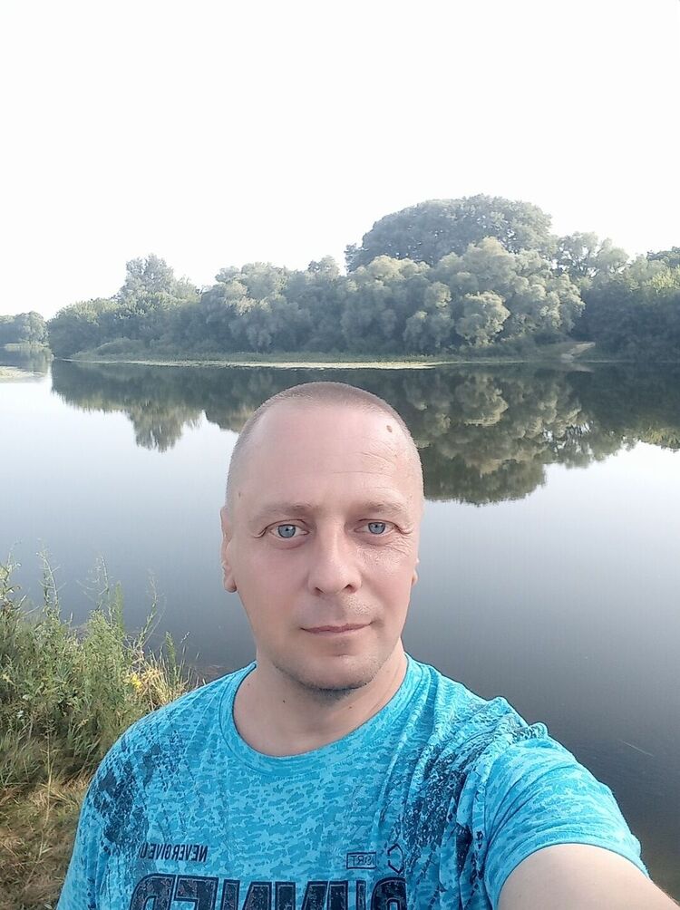  23540915  , 45 ,    