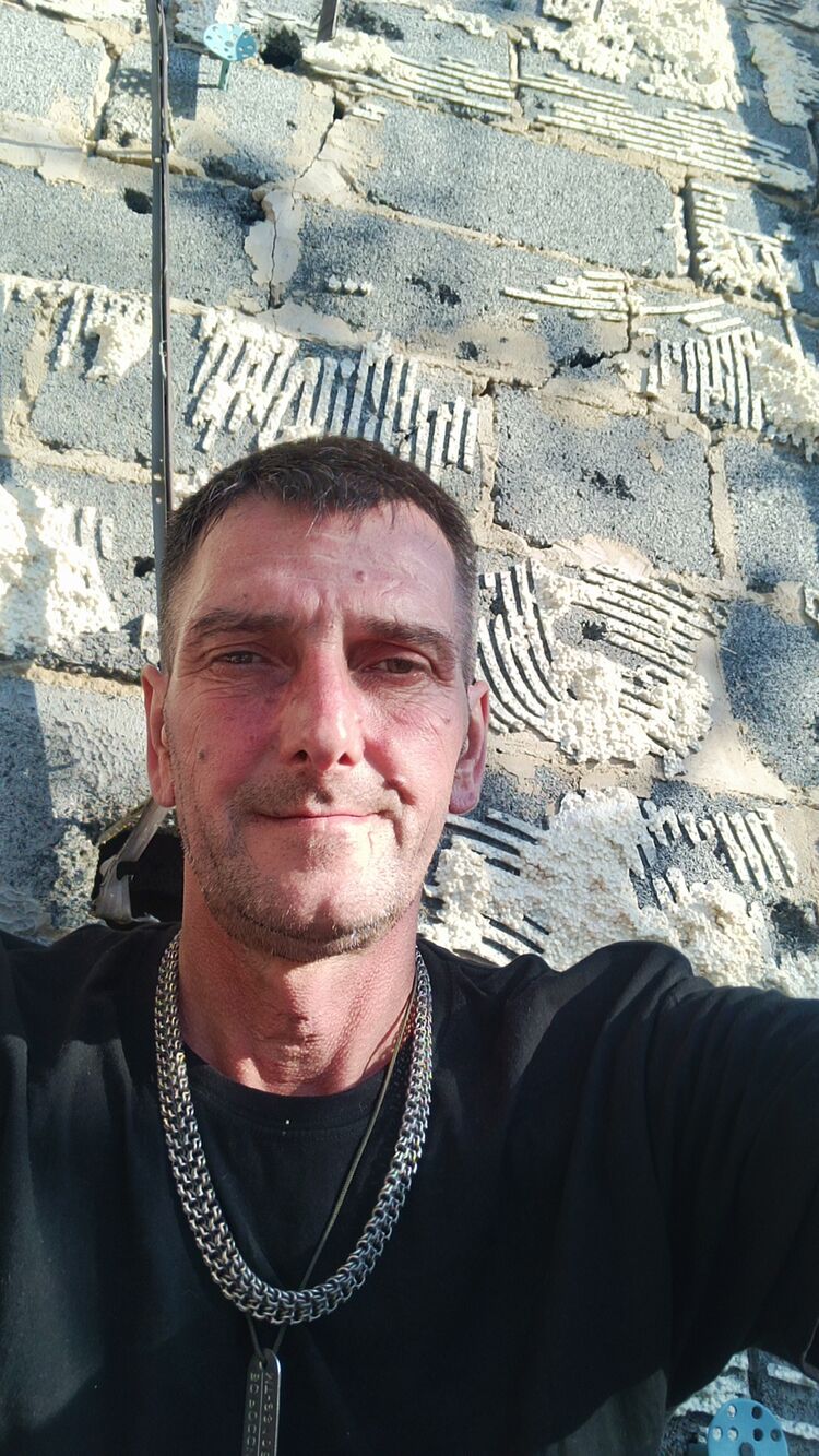  47188825  , 52 ,    
