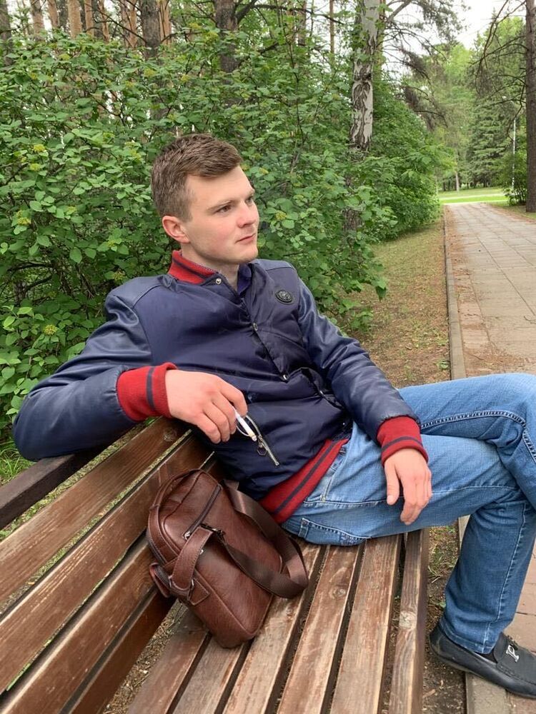  ,   Mr Roman, 31 ,     , c 