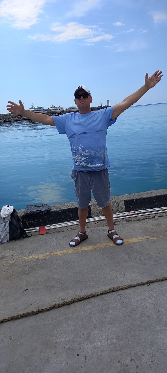 43781205  Oleg, 57 ,    