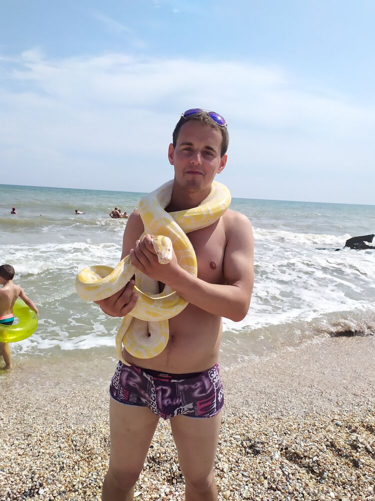  37027645  Mikki, 30 ,    