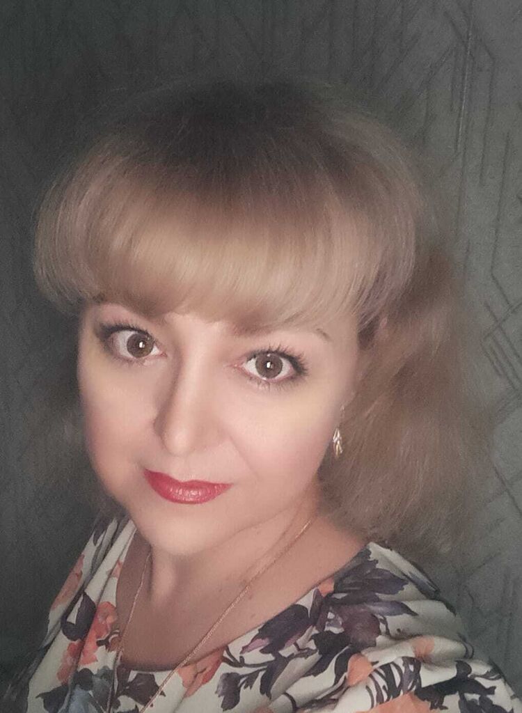  54176685  Dina, 51 ,    