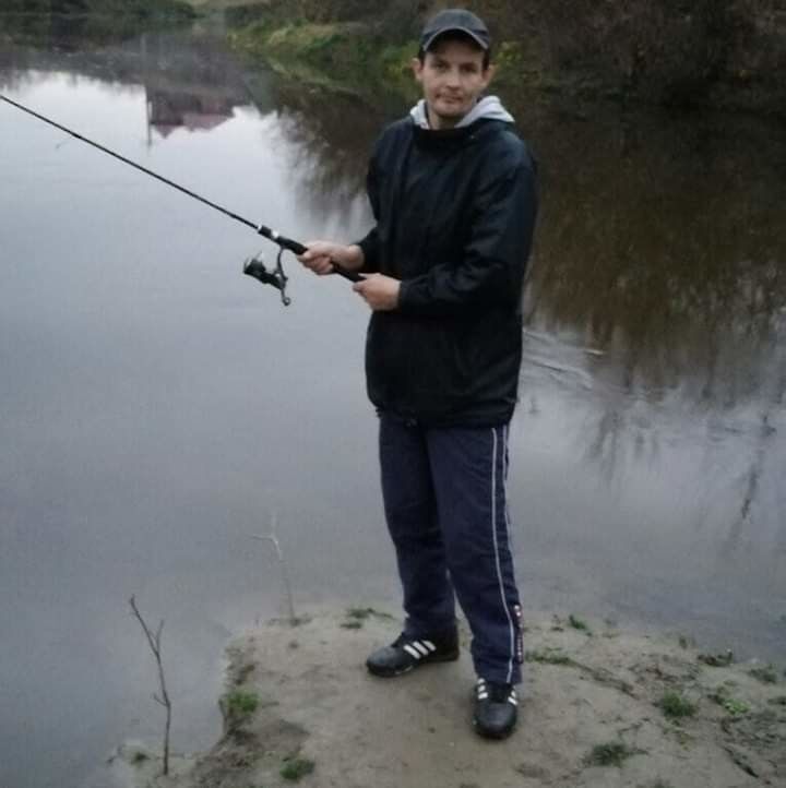  18352805  Igor, 36 ,    