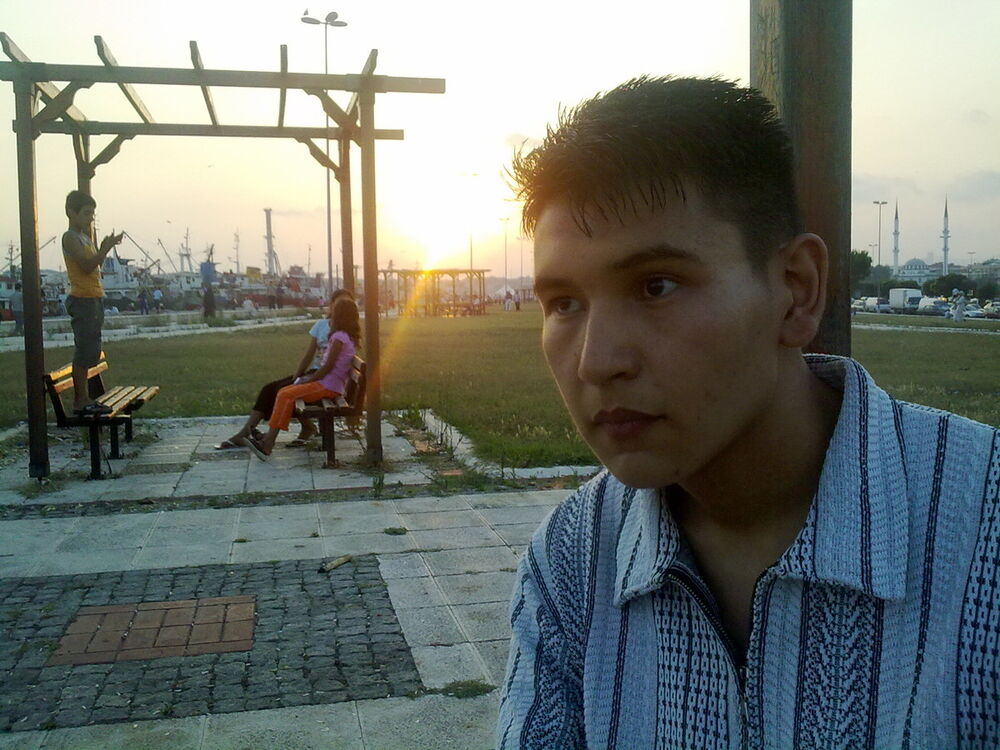 4711125  Askar, 36 ,    