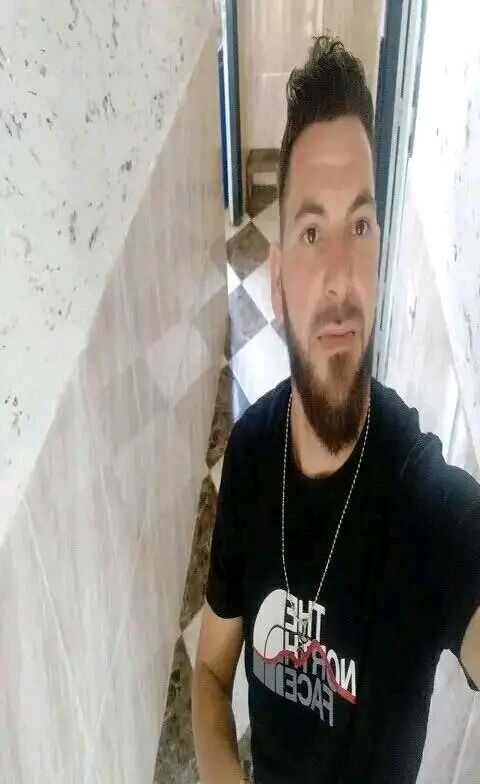  36652535  Salim achour, 30 ,    Algiers