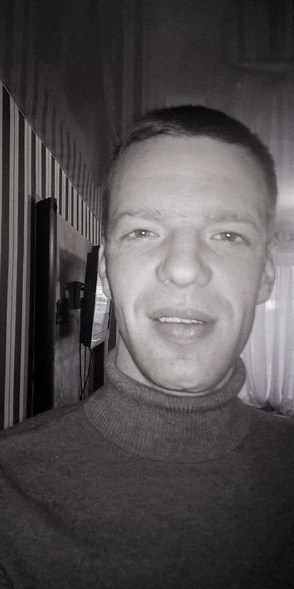  ,   Leo, 41 ,   ,   , c 