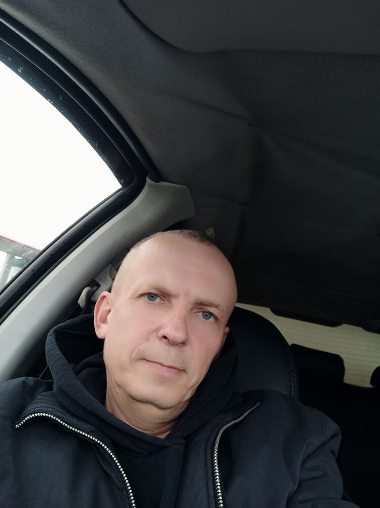  47364475  , 44 ,    